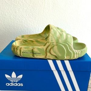 Adidas Adilette 22 Slides